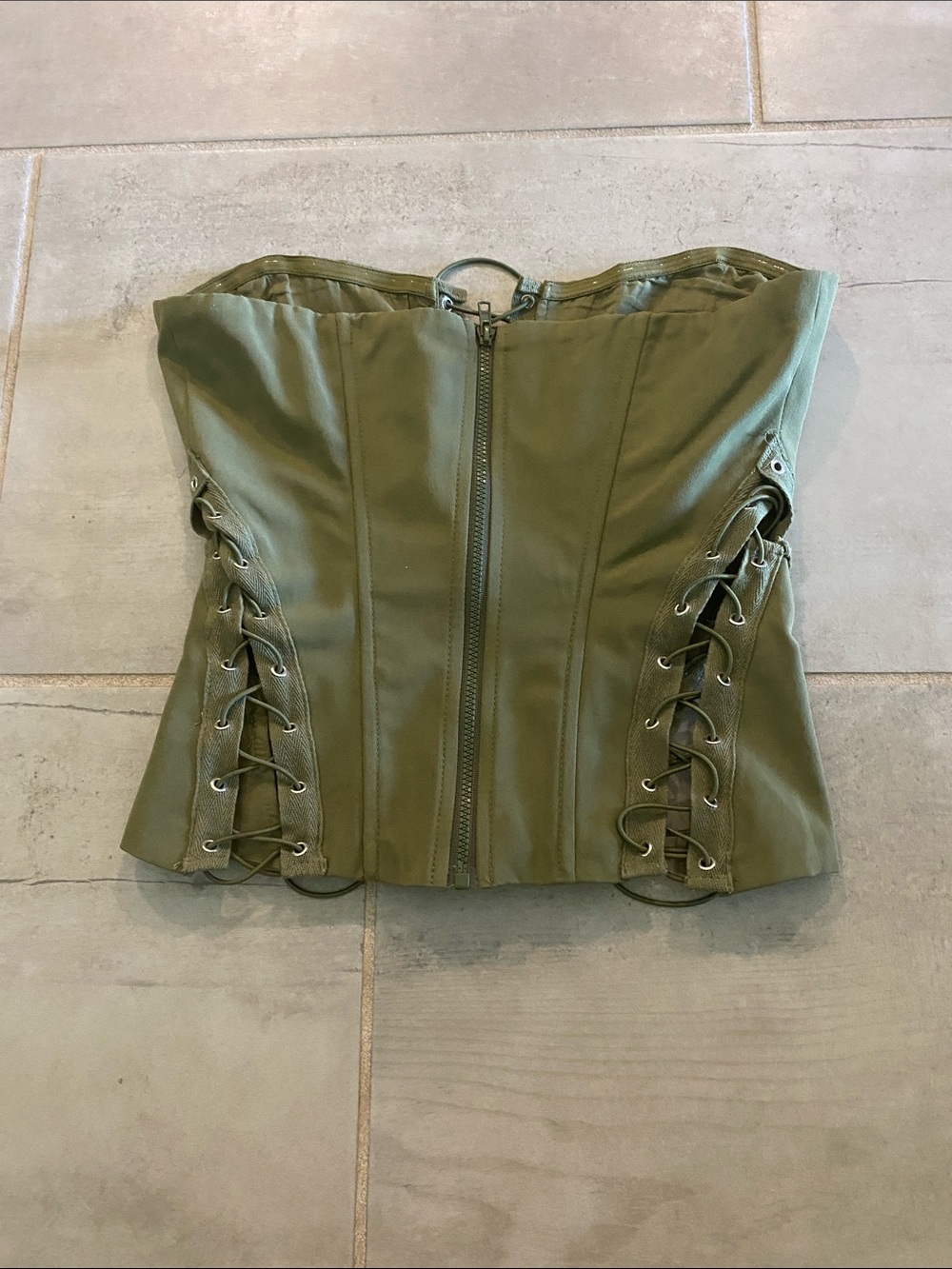 princess polly eden lace up corset - Picture 3 of 3